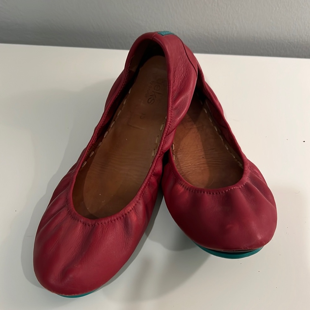 Tieks red size 13